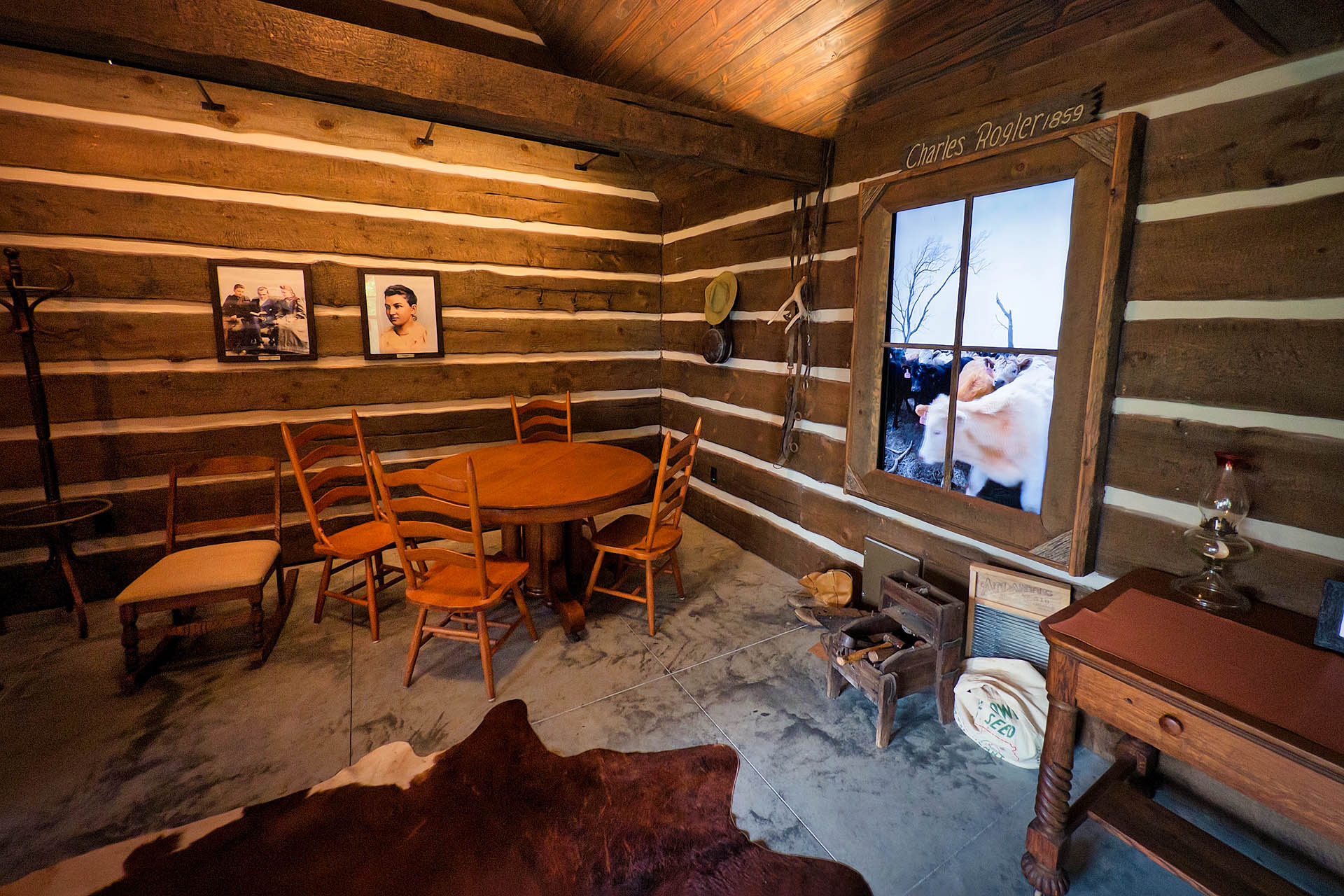 Log cabin interior Log cabin interior